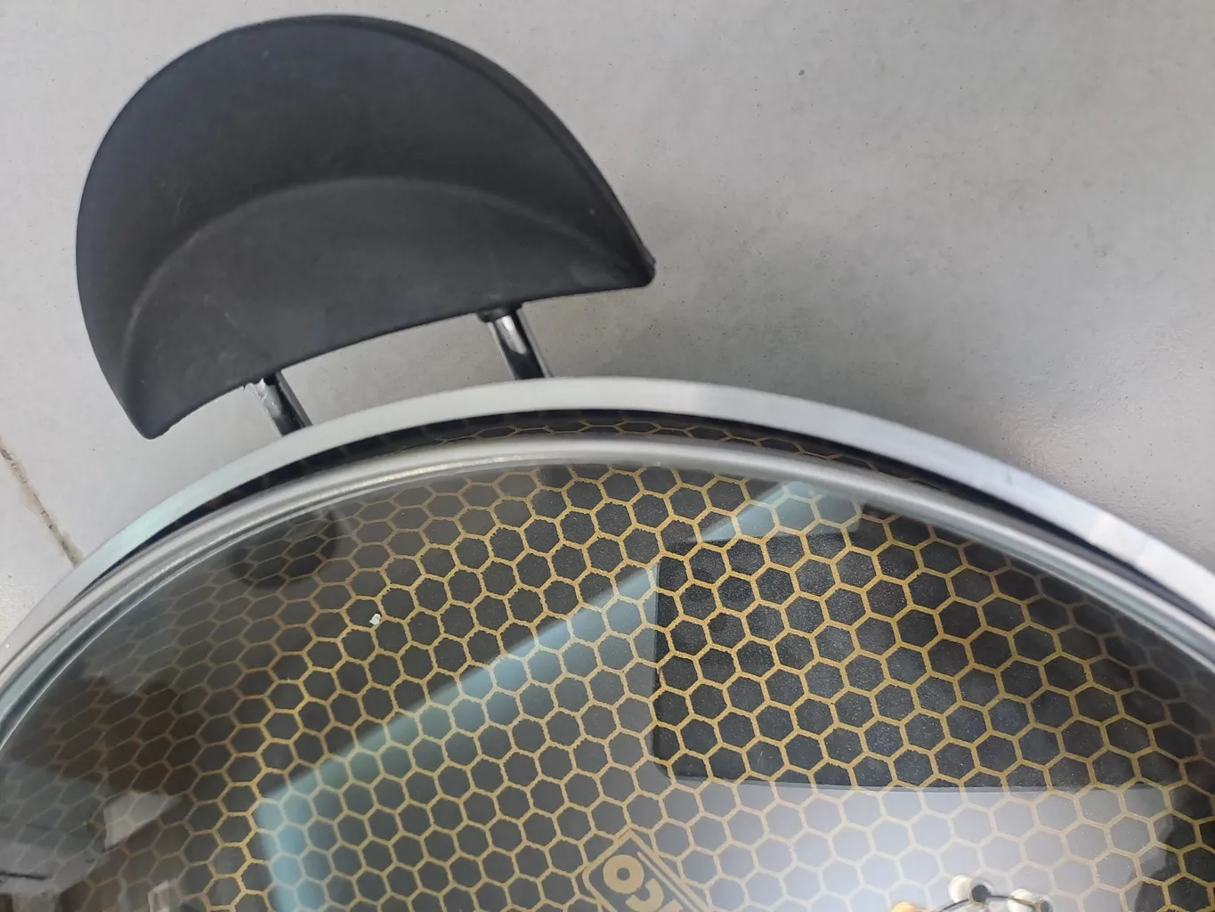 سرویس پخت و پز 14 پارچه اسبیکو مدل زنبوری کد new10