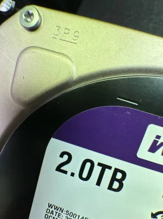 هارددیسک اینترنال وسترن دیجیتال مدل Purple WD20PURZ ظرفیت 2 ترابایت