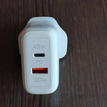 شارژر دیواری 45 وات 2 پورت آیرنج مدل LC -U2