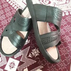 تجریه خرید دمپایی مردانه نسیم کد S.80