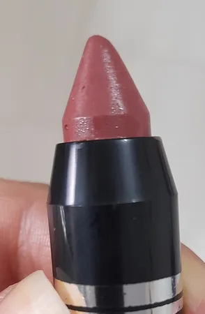 رژ لب مدادی میلوس شماره 28