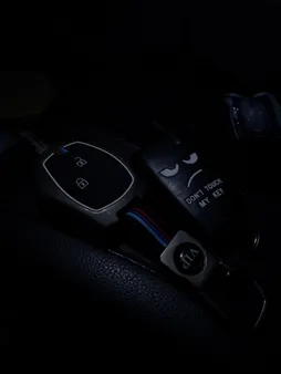 کاور ریموت و جاسوییچی خودرو وارون مدل K-753 مناسب برای رنو ال 90