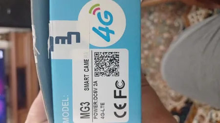 دوربین خودرو مدل BAT300-4G سیم کارتی