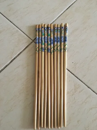 چوب غذا خوری چاپستیک کد 526 مجموعه 5 عددی