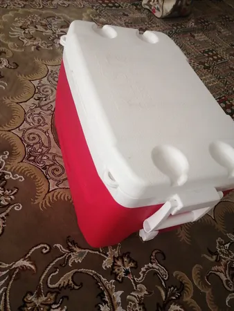 یخدان سفری کیش ترموس مدل شیردار گنجایش 38 لیتر