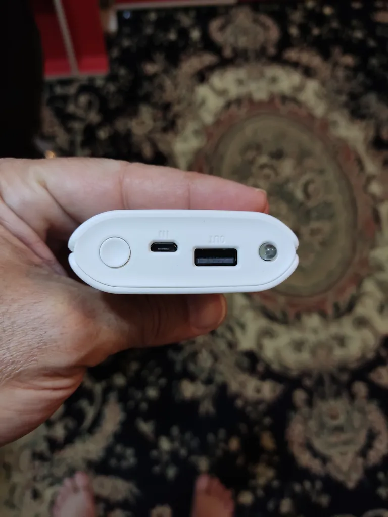 پاوربانک پی زد ایکس مدل C146 ظرفیت 10400 میلی آمپر ساعت