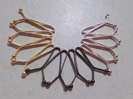 گیره روسری زنانه مدل ساده بسته 12 عددی