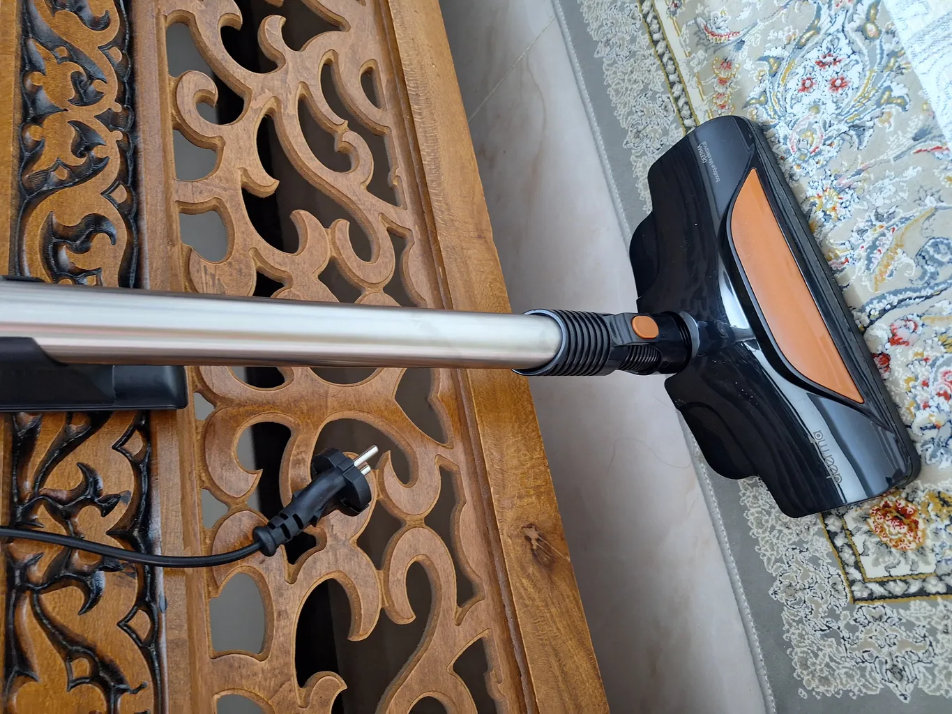 جاروبرقی 600 وات درما مدل DX600