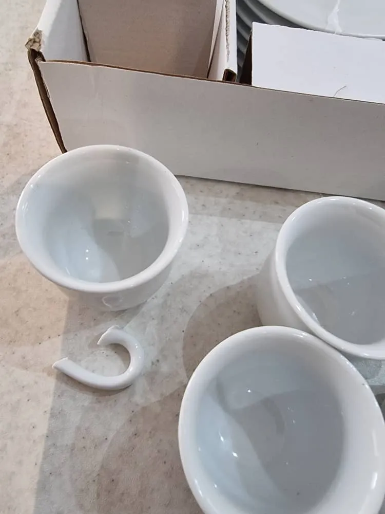 ست فنجان و نعلبکی 12 پارچه شرکت صنایع چینی تقدیس مدل RL60