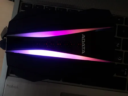 هارد اکسترنال ای دیتا مدل HD770G  ظرفیت یک ترابایت دارای رابط USB Type-A 3.2