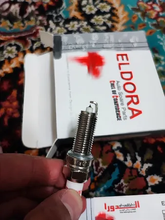 شمع خودرو الدورا کد 87242312 مدل رزیستور ایریدیوم سوزنی تک پایه بسته 4 عددی