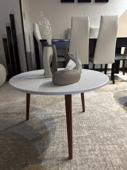 میز جلومبلی گرد مدل مینیمال کد 423