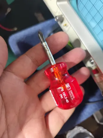 پیچ گوشتی مشتی سوئیس تولز مدل pb 195.2-40PH