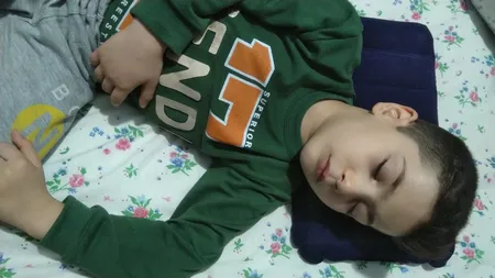 بالش بادی سفری اینتکس مدل LBT01