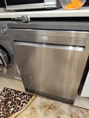 ماشین ظرفشویی 14 نفره دوو مدل DW-200S