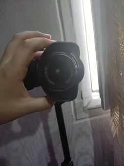 هود لنز نیکون مدل HB-N106 مناسب برای لنز های نیکون