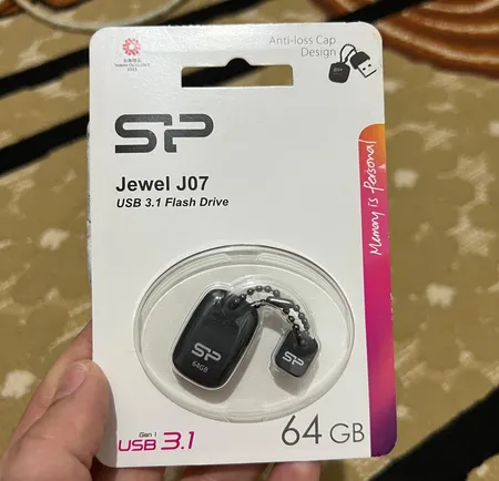 فلش مموری USB 3.0 سیلیکون پاور مدل Jewel J07 ظرفیت 64 گیگابایت