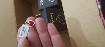 آویز گردنبند طلا 18 عیار زنانه ناریا مدل A-01