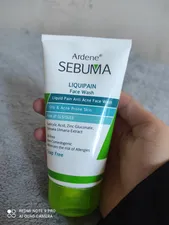 تجریه خرید مایع شست‌وشوی صورت آردن سبوما مدل Liquipain حجم 150 میلی‌لیتر