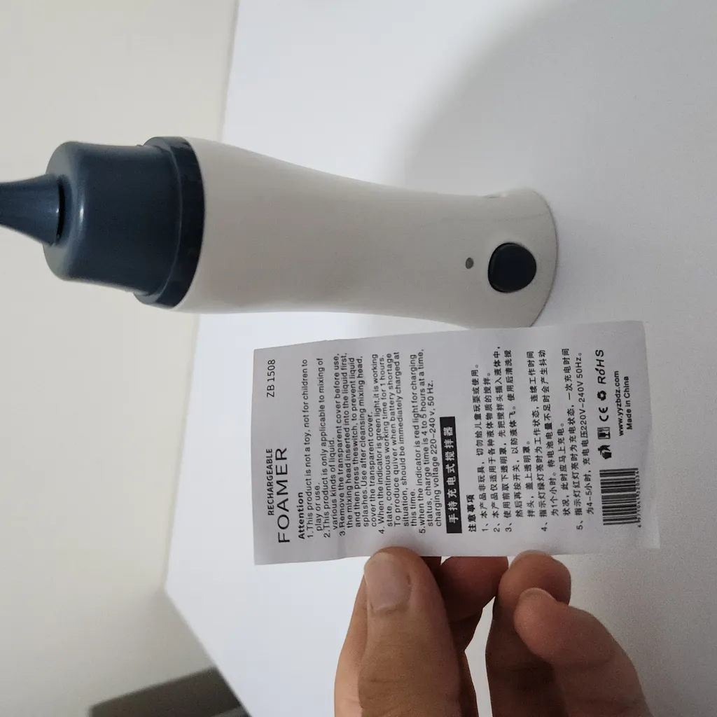 همزن مدل کفساز برقی شارژی فومر