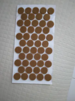 پد پایه مبل و صندلی نمدی مدل D48 پشت چسب دار دایره بسته 48عددی