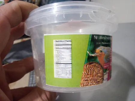 غذای خشک میل ورم تاپ فید کد 040 وزن 40 گرم