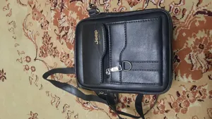 تجریه خرید کیف رودوشی مردانه جیپ مدل BULUO