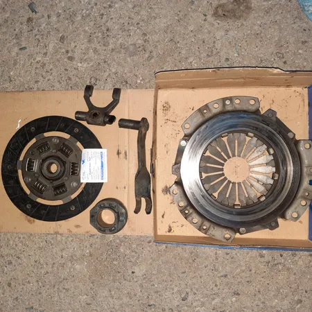 دیسک و صفحه کلاچ آیسین کد 130 مناسب برای پراید