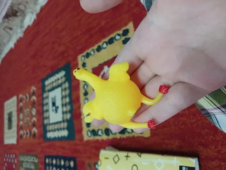 مرغ تخم گذار ضد استرس مدل Chicken Squishy