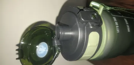 قمقمه ایون مدل FIGHT MODE گنجایش 0.9 لیتر