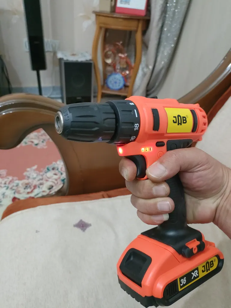پیچ گوشتی شارژی جاب مدل JBE-3240 T مجموعه 45 عددی پیچ گوشتی شارژی جاب مدل JBE-3240 T مجموعه 45 عددی