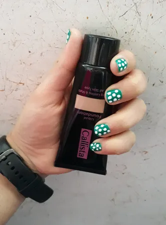 کرم پودر کالیستا مدل Long Lasting And Matt شماره M13 حجم 35 میلی لیتر