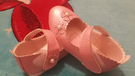 کفش دخترانه مدل CR.3182