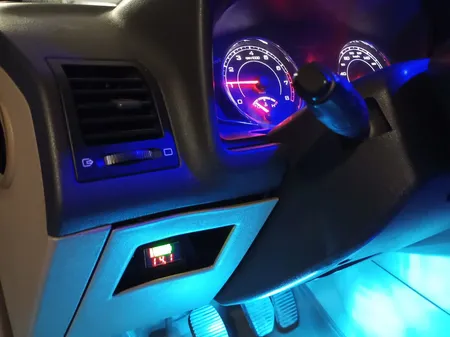 نمایشگر میزان شارژ باطری مدل A001