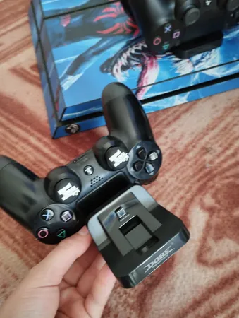 پایه شارژر دسته بازی پلی استیشن 4 دابی مدل TP4-002