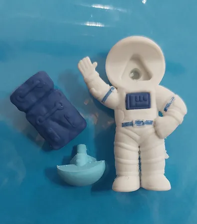 پاک کن مدل فضانورد مجموعه 3 عددی