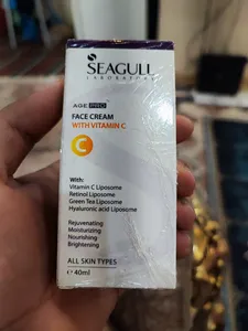 تجریه خرید کرم ضد چروک سی گل مدل ویتامین C حجم 40 میلی لیتر