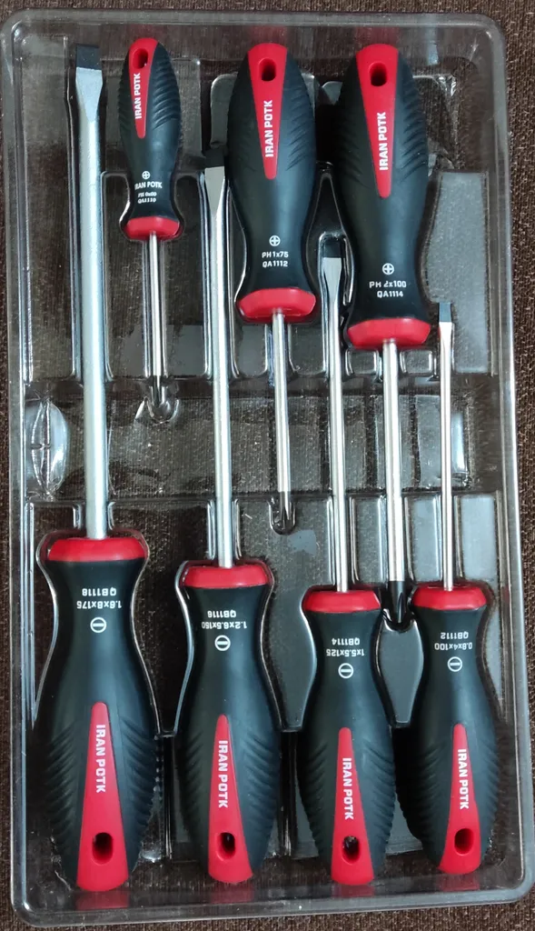 پیچ گوشتی ایران پتک مدل QE 1010 بسته 7 عددی