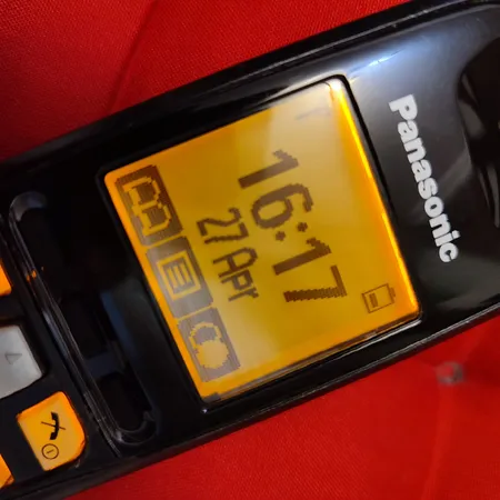 نمایشگر تلفن کد 371 مناسب برای  تلفن پاناسونیک 3711/ 3721