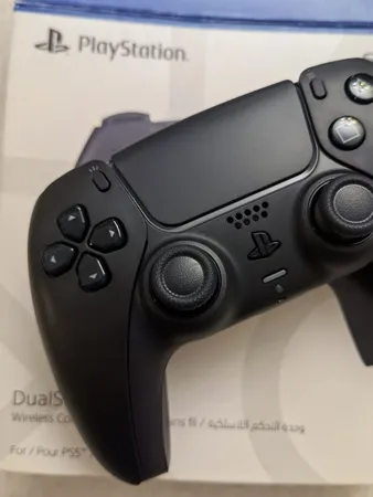 دسته بازی پلی استیشن 5 سونی مدل DualSense به همراه هدست سونی