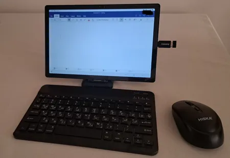 مینی کیبورد بلوتوثی مدل BT300