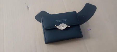 کیف پول زنانه پرتیزس طرح برگ کد 2020009