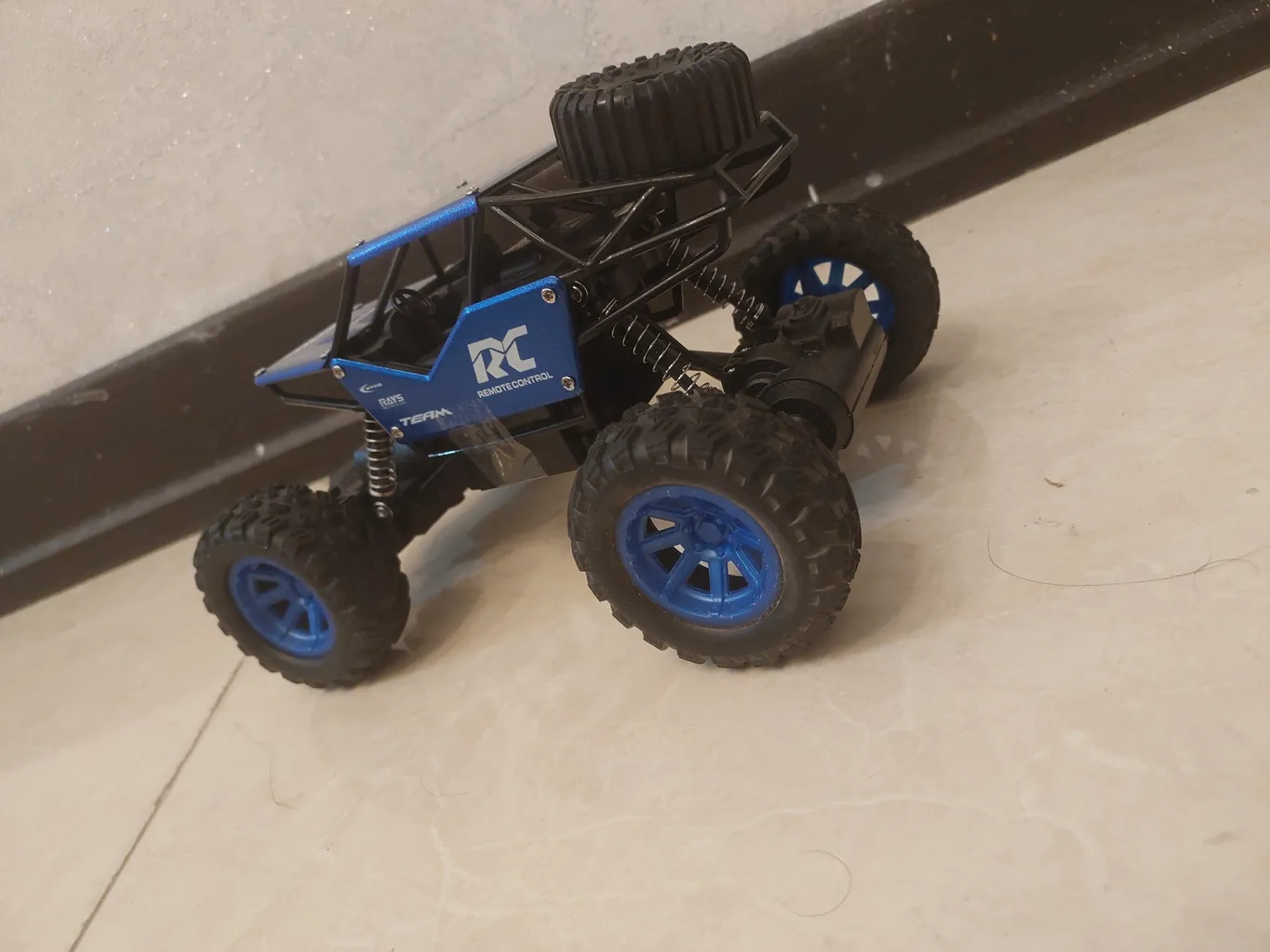 ماشین بازی کنترلی مدل آفرود