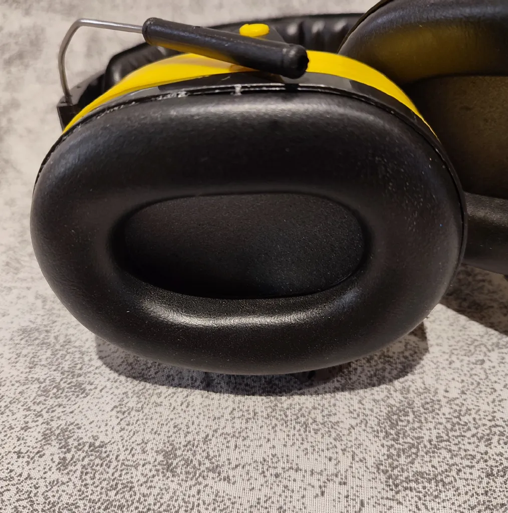 محافظ گوش اخوان مدل ونوس کد 740