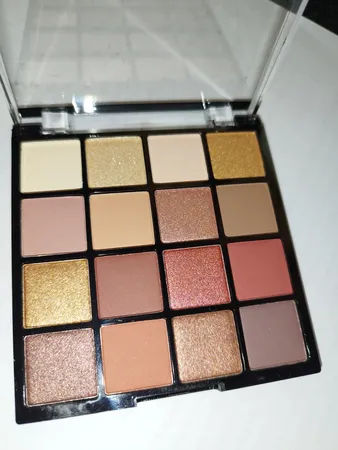 پالت سایه چشم دودو گرل شماره 01