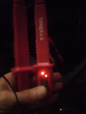 تستر ولتاژ استاینل مدل MV400