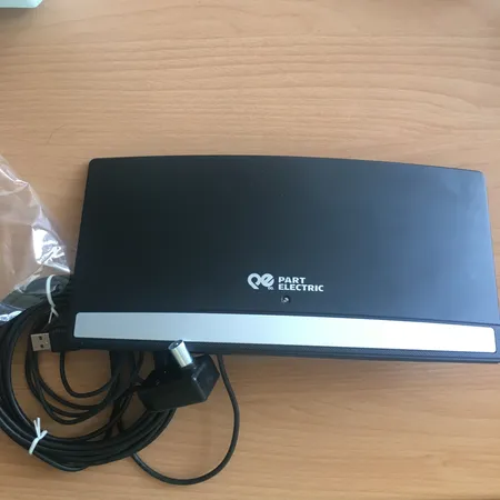 آنتن رومیزی پارت الکتریک مدل PE8913