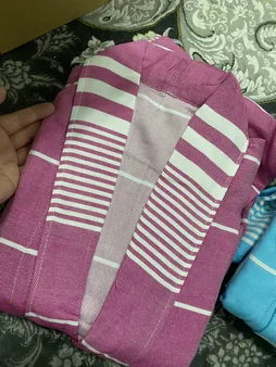 حوله پالتویی نساجی هنر یزد مدل خطی رهام سایز 135