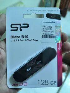 تجریه خرید فلش مموری سیلیکون پاور مدل Blaze B10 ظرفیت 128 گیگابایت