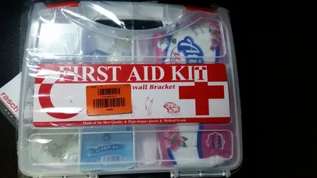 کیف کمک های اولیه مدل 01